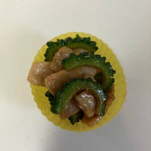 ゴーヤと豚肉のピリ辛炒め